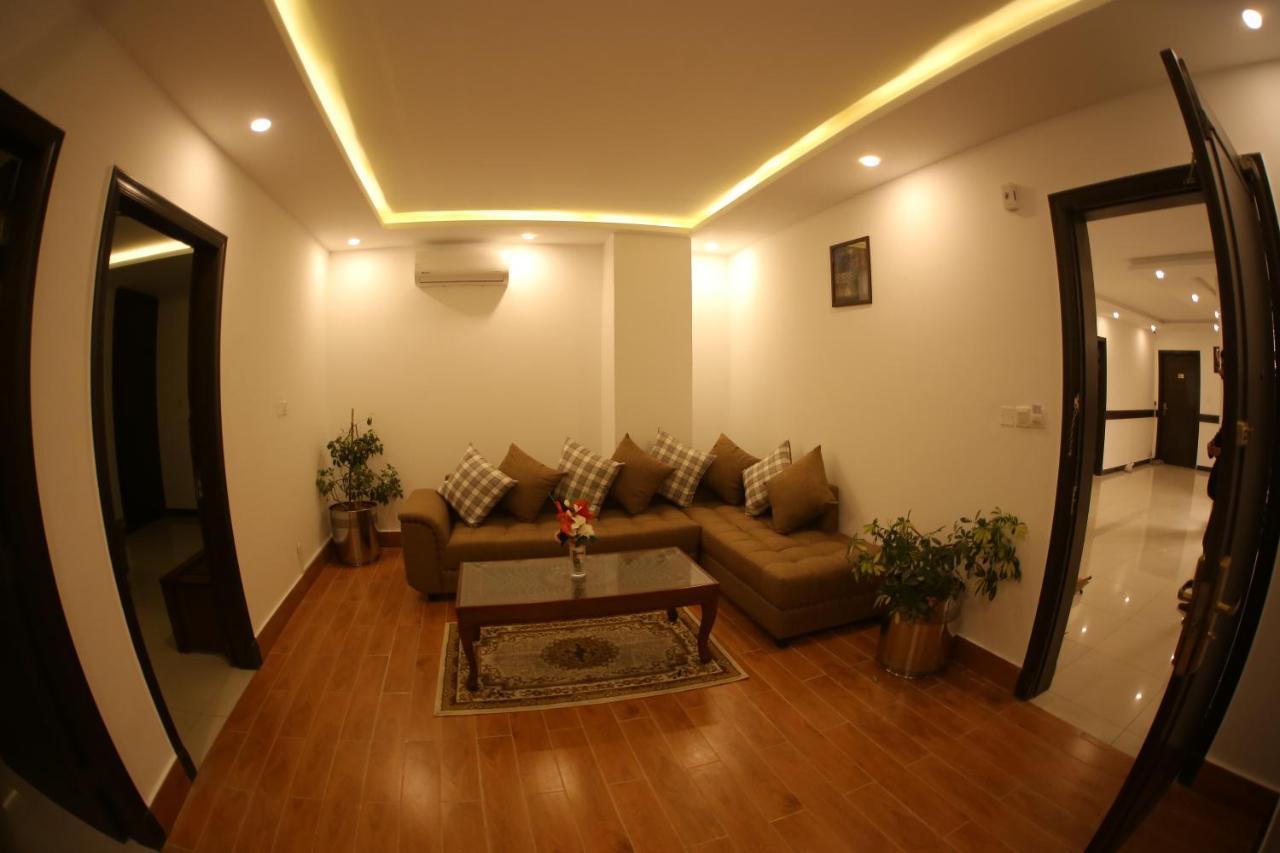 Grand Mongolia Hotel Rawalpindi Exterior photo