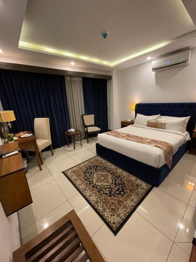 Grand Mongolia Hotel Rawalpindi Exterior photo